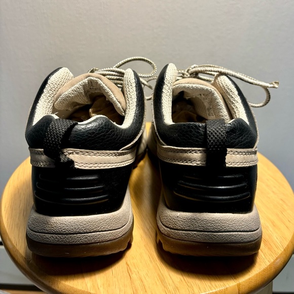 Timberland Women’s 8.5 Low Duck Boots - Picture 6 of 12